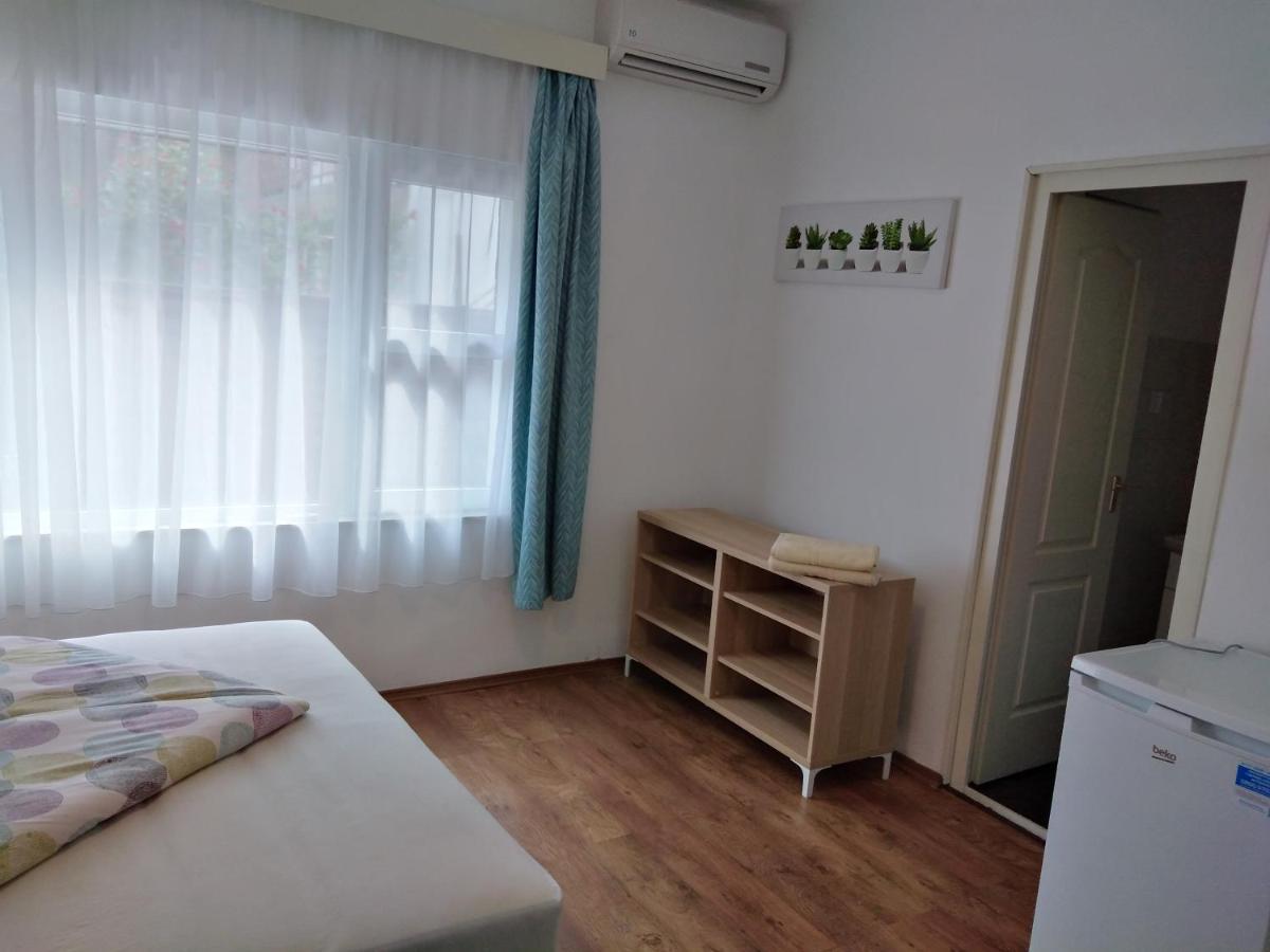 Villa Adele Шіофок Екстер'єр фото