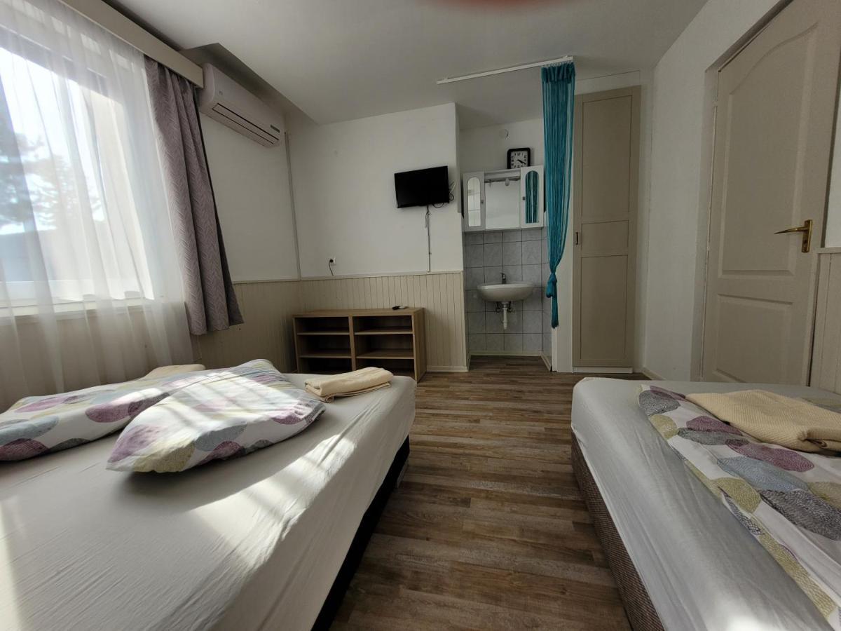 Villa Adele Шіофок Екстер'єр фото