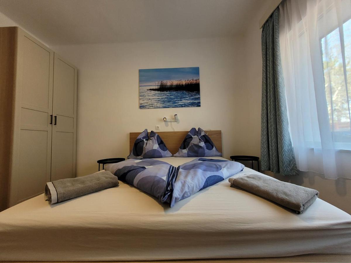 Villa Adele Шіофок Екстер'єр фото